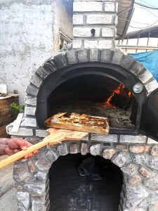 Pizza Master Outdoor Stone Oven – Handcrafted Italian Wood-Fired Oven with Firebrick Core & Authentic Brick Arch Design ,Homemade pizza oven