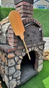 Pizza Master Outdoor Stone Oven – Handcrafted Italian Wood-Fired Oven with Firebrick Core & Authentic Brick Arch Design ,Homemade pizza oven